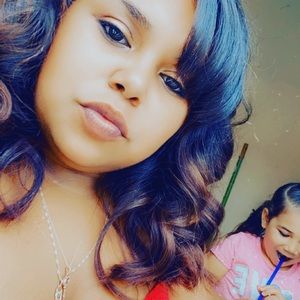 Meet your Posher, Indii